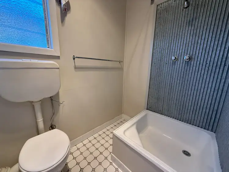 Fifth view of Homely unit listing, 4/21 Baron Street, Cooma NSW 2630