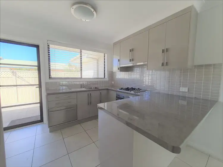 Fifth view of Homely villa listing, 13/19-21 Boundary Road, Dubbo NSW 2830