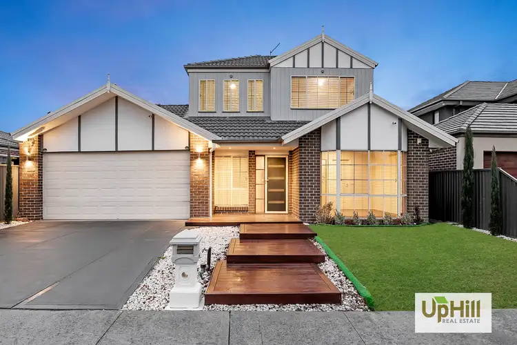 17 Parmentier Way, Pakenham VIC 3810