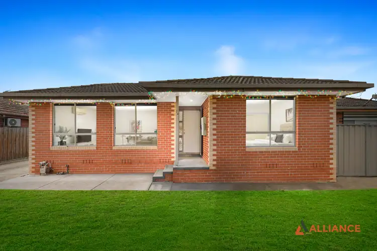 Main view of Homely unit listing, 1/24 Poplar Street, Thomastown VIC 3074