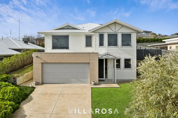 9 Carina Way, Highton VIC 3216