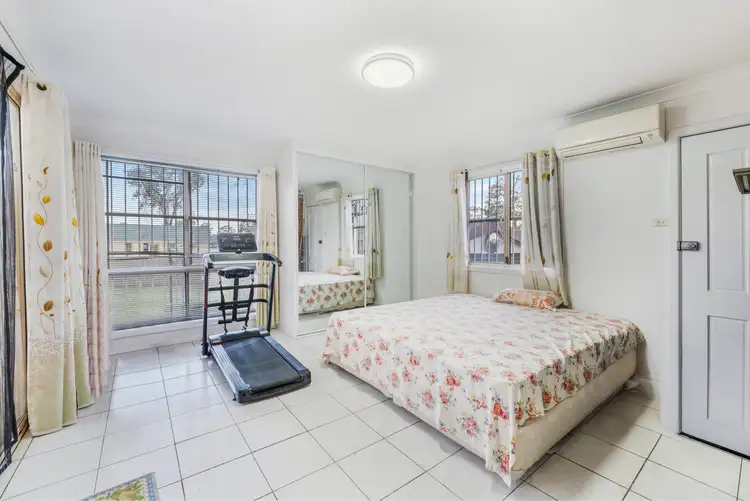 Fifth view of Homely house listing, 37 Bencubbin Street, Sadleir NSW 2168
