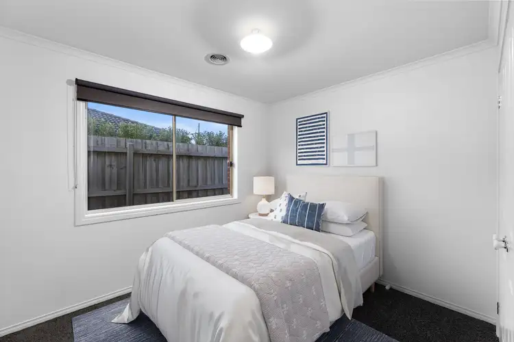 Fifth view of Homely house listing, 6 Laurel Lane, Pakenham VIC 3810