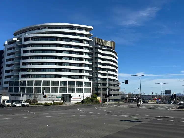 101 Tram Road
