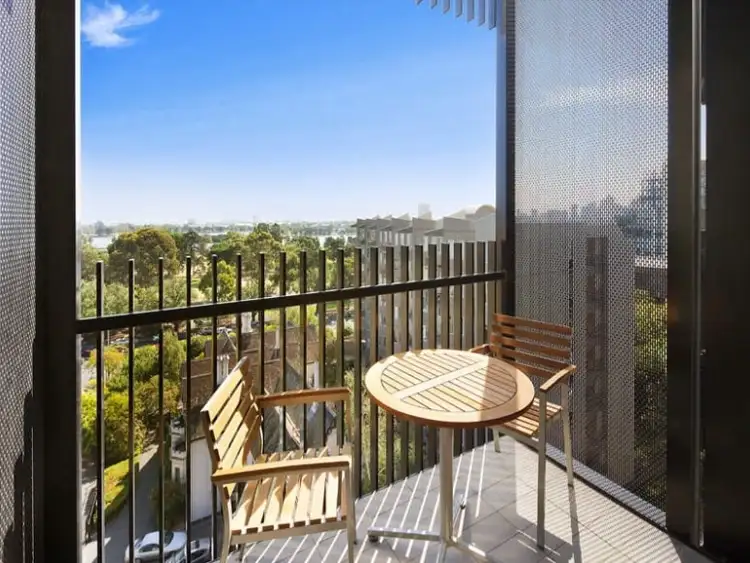 Third view of Homely apartment listing, 710/470 St Kilda Road, Melbourne VIC 3004