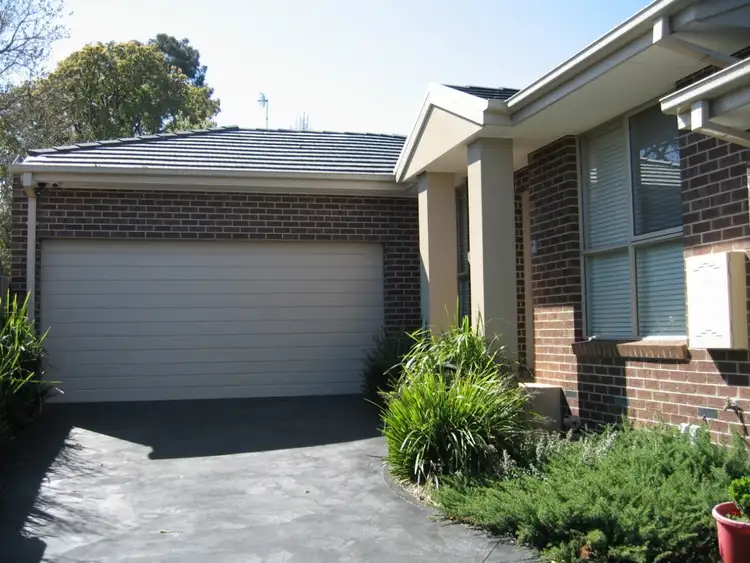 Main view of Homely house listing, 2/29 Simpson Drive, Mount Waverley VIC 3149