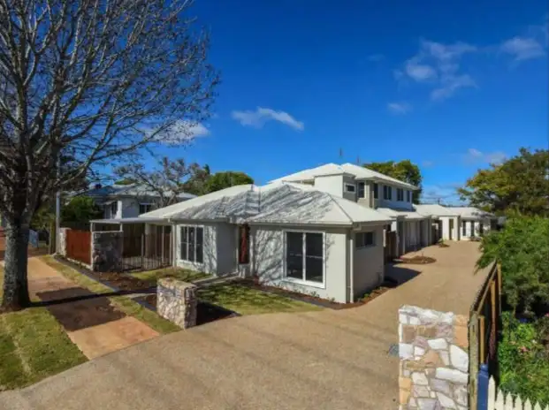 4/304 Alderley Street, Centenary Heights QLD 4350