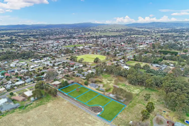 9 Cockatoo Court, Mansfield VIC 3722
