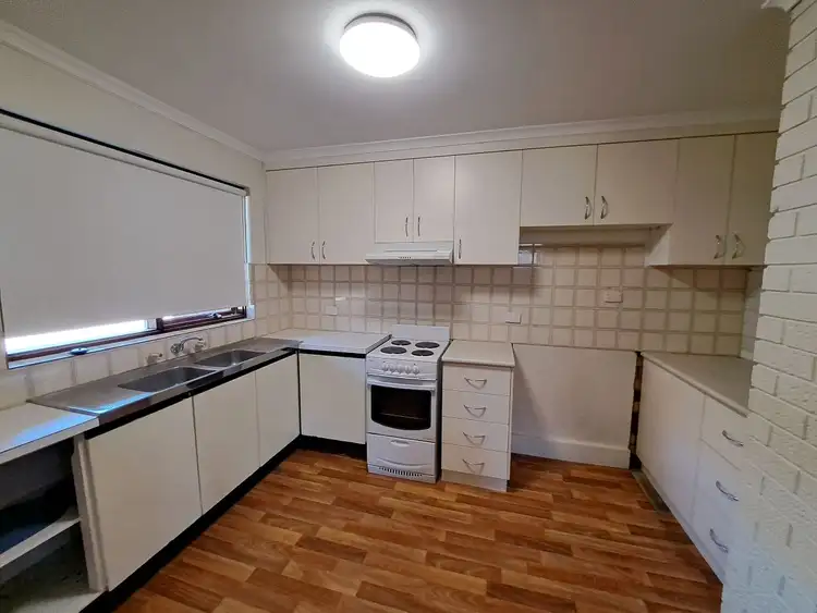 Fifth view of Homely unit listing, 4/142 Alexandra Street, East Albury NSW 2640
