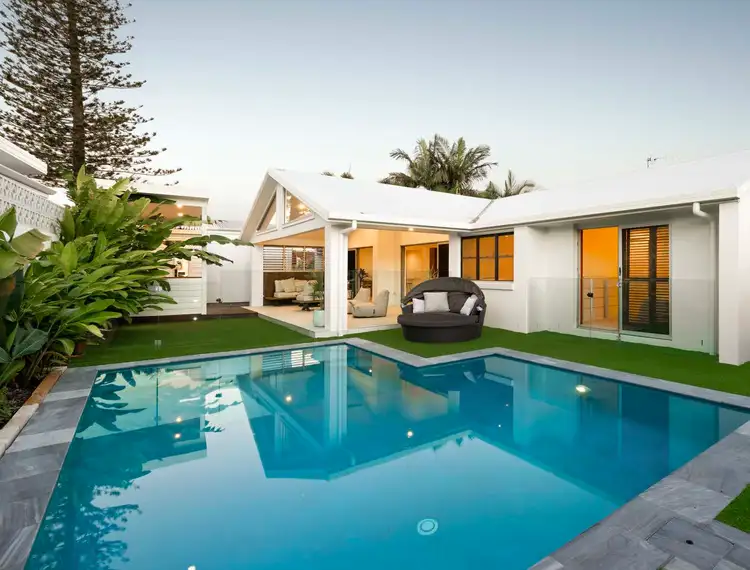 16 Lalwinya Street, Buddina QLD 4575