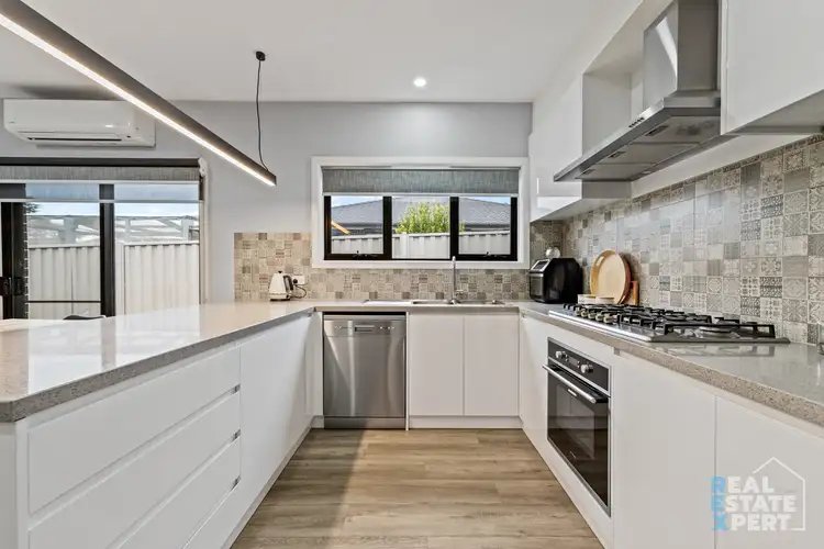 Fifth view of Homely unit listing, 2/17 Harmer Road, Hallam VIC 3803