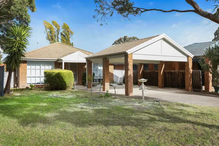8 Cobb Junction, Sydenham VIC 3037