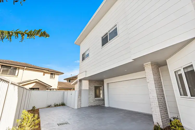 4/68 Koona Street, Albion Park Rail NSW 2527