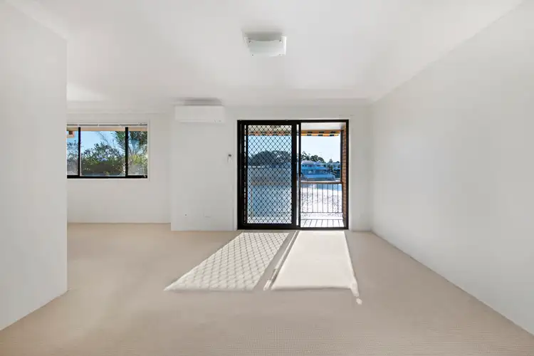 Fifth view of Homely apartment listing, 4/4 Aquila Court, Mermaid Waters QLD 4218