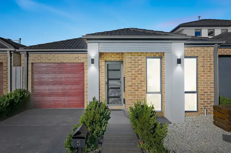 Main view of Homely house listing, 5 Orleana Way, Clyde North VIC 3978