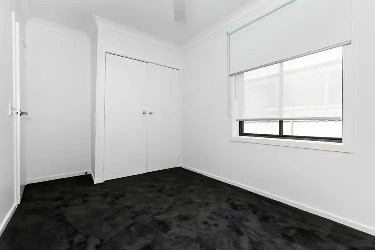 Fourth view of Homely unit listing, 5/415-419 Griffith Road, Lavington NSW 2641