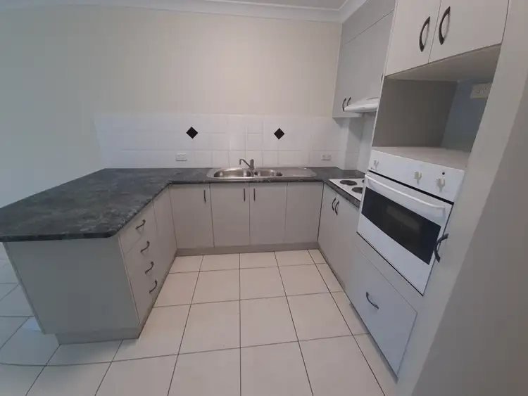 Fifth view of Homely unit listing, 10/28 Sykes Court, Southport QLD 4215