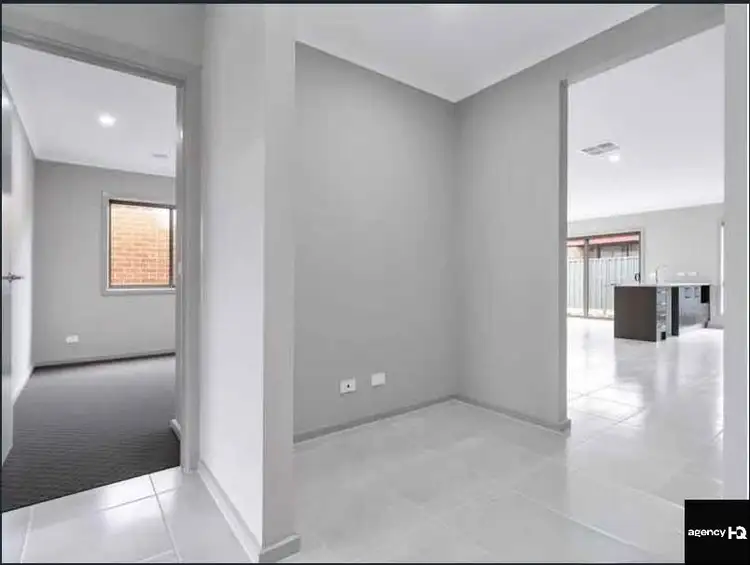 Second view of Homely house listing, 8 Sandygate Circuit, Strathtulloh VIC 3338