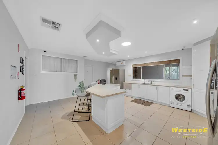 Fifth view of Homely house listing, 17 Darlinghurst Place, Taylors Hill VIC 3037