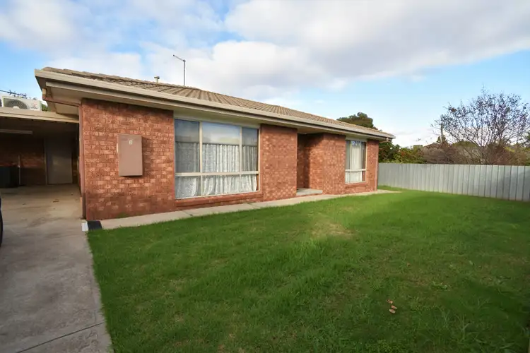 21 Williams Road