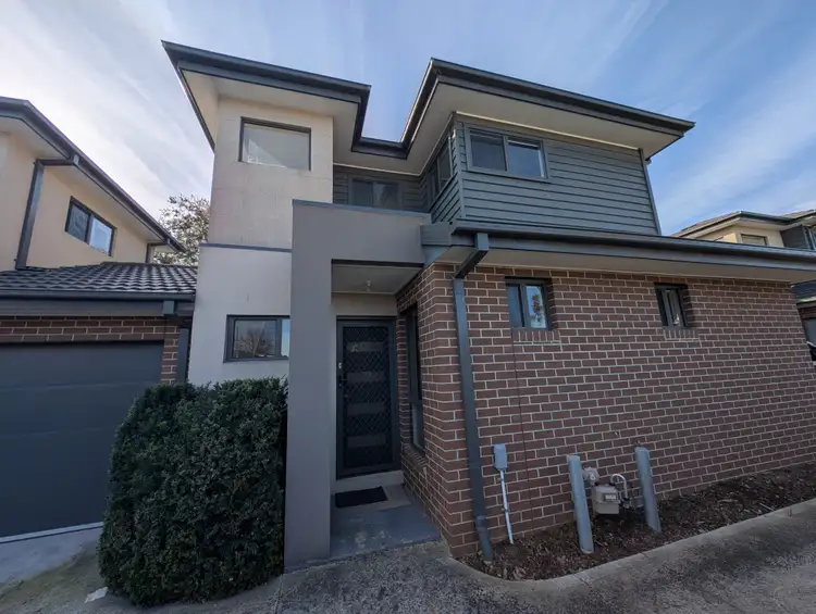 Main view of Homely townhouse listing, 2/6 McEwan Road, Heidelberg Heights VIC 3081