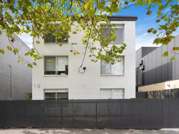 Main view of Homely unit listing, 1/19 Rankins Road, Kensington VIC 3031
