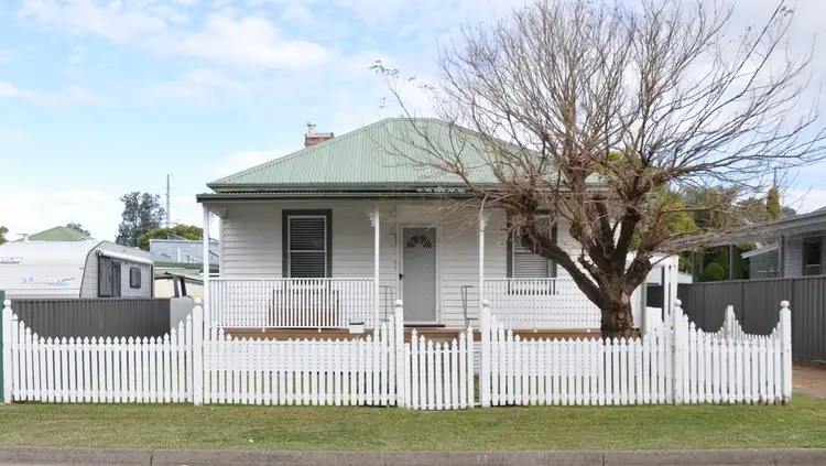 Main view of Homely house listing, 11 Bishopgate Street, Singleton NSW 2330