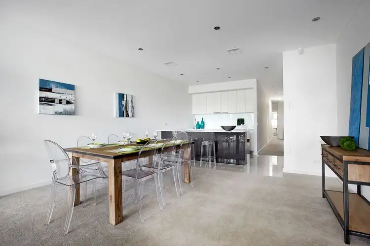 Second view of Homely apartment listing, 4A/580 Canterbury Road, Vermont VIC 3133
