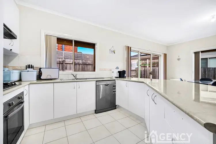 Sixth view of Homely house listing, 39 Renee Avenue, Endeavour Hills VIC 3802