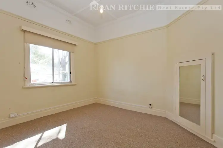 Fifth view of Homely house listing, 1/622 Griffith Street, Albury NSW 2640