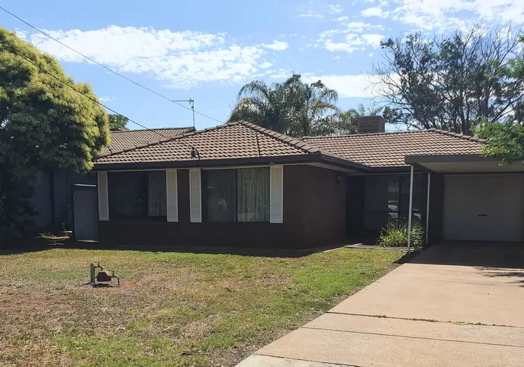 8 Mumford Crescent, Dubbo NSW 2830