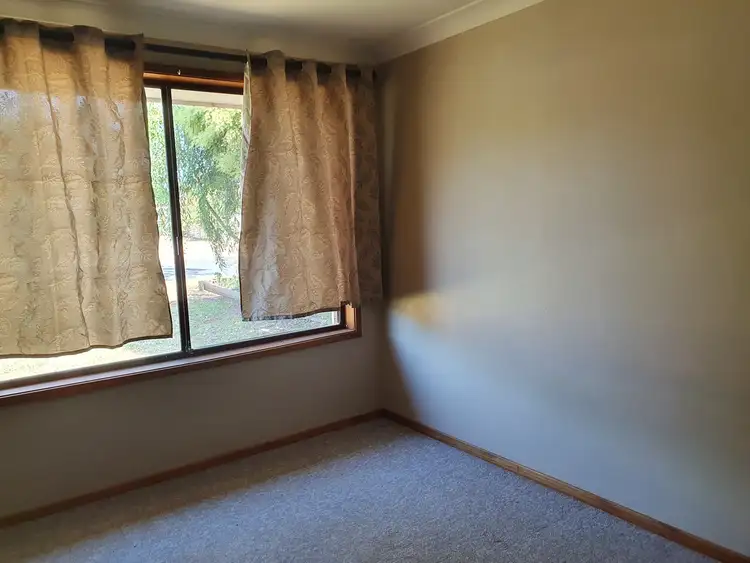 Fifth view of Homely house listing, 8 Mumford Crescent, Dubbo NSW 2830