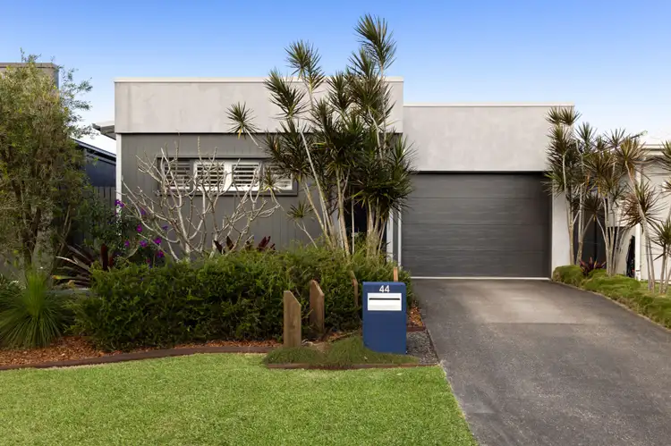 44 Roseleaf Crescent, Palmview QLD 4553