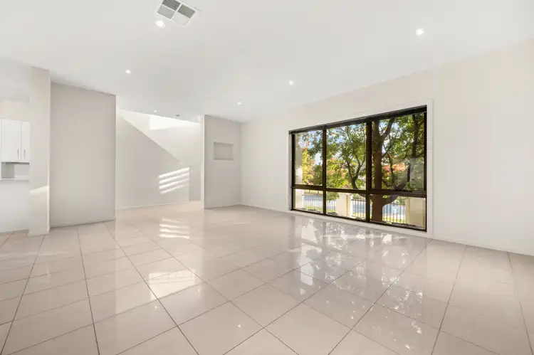 55 Katoomba Street, Harrison ACT 2914