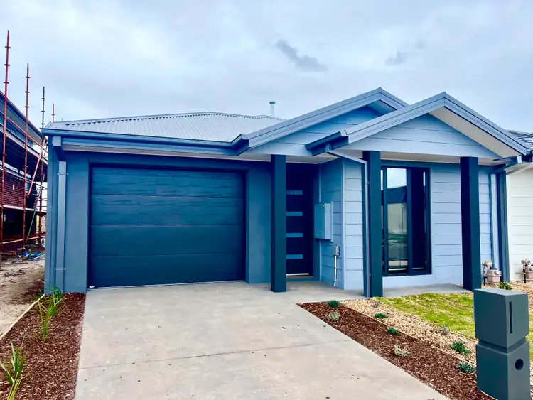 Second view of Homely house listing, 10 Malham Street, Lara VIC 3212
