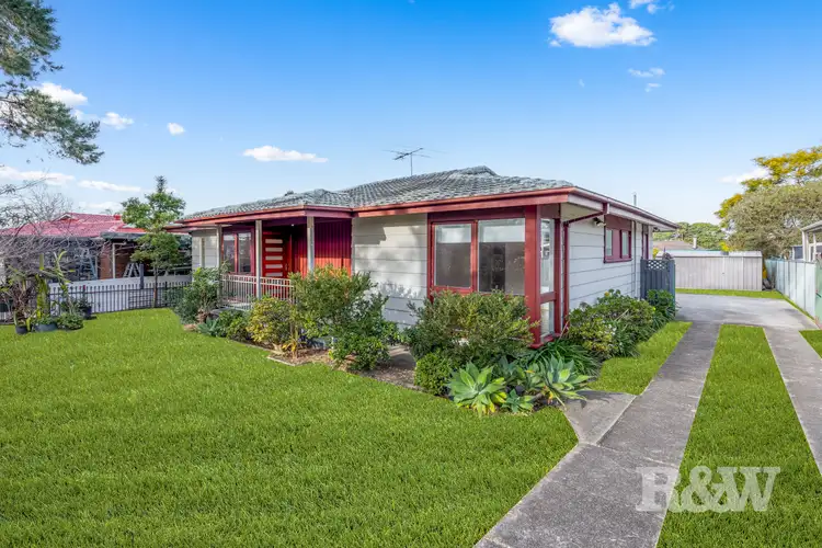 Main view of Homely house listing, 3 HAKEA PLACE, Macquarie Fields NSW 2564