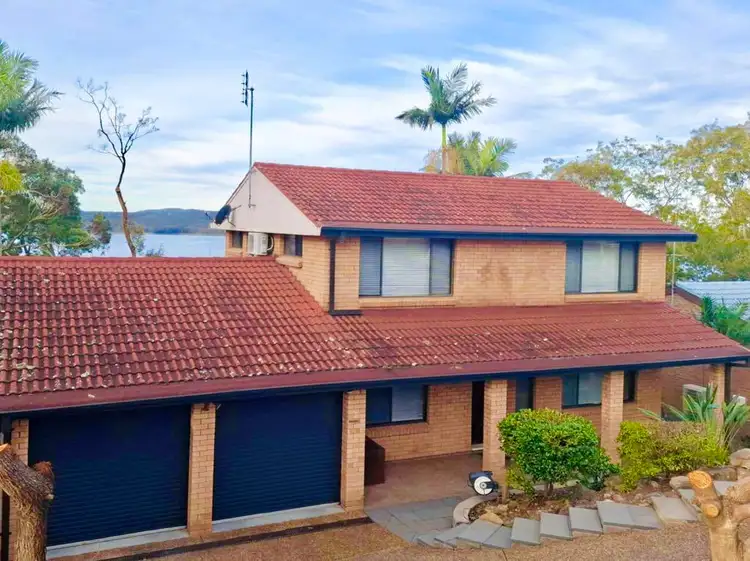 15 The Quarterdeck, Carey Bay NSW 2283
