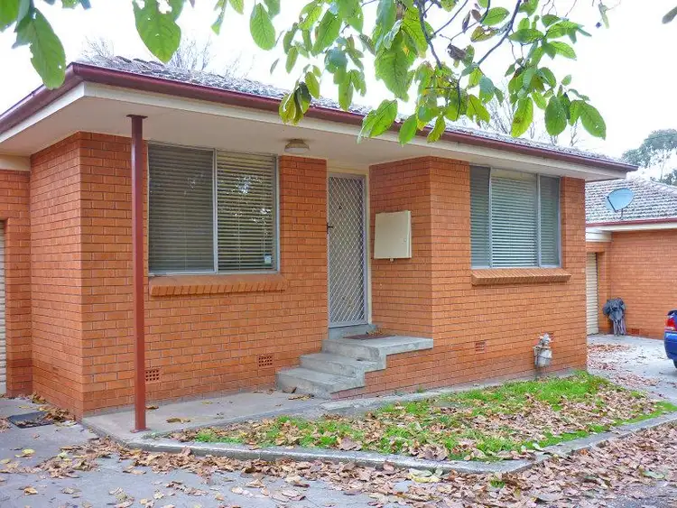 Main view of Homely unit listing, 2/5 Church Street, Blayney NSW 2799