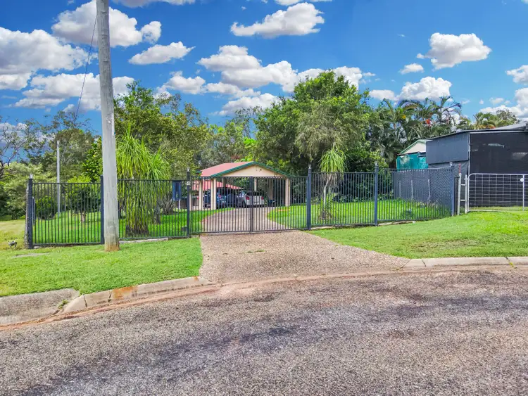 4 Cardwell Close, Mareeba QLD 4880
