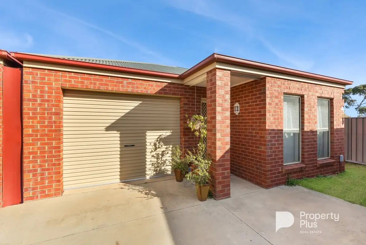 Main view of Homely unit listing, 1/32A Brown Street, California Gully VIC 3556
