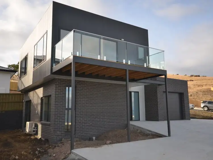 Main view of Homely townhouse listing, 1/4 Cherrington Court, Tranmere TAS 7018