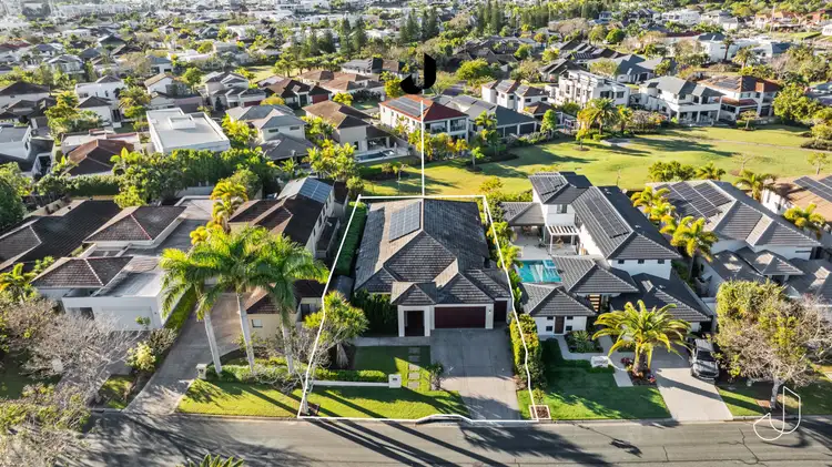 2567 Cressbrook Drive, Hope Island QLD 4212