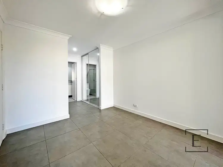 Fifth view of Homely apartment listing, 9/28 Lydbrook Street, Westmead NSW 2145