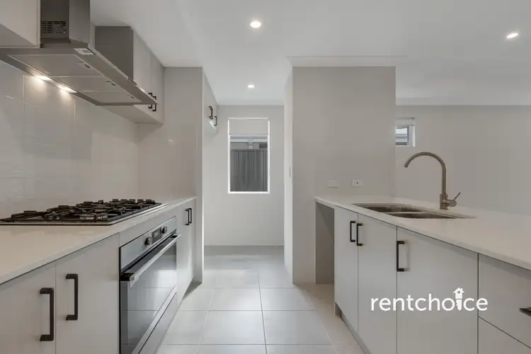 10 Birkenhead Road, Hilbert WA 6112