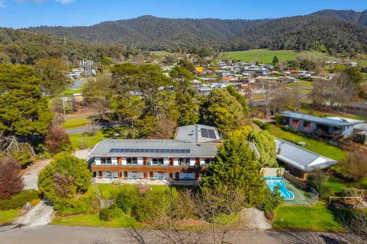 1 Heberles Road, Tawonga South VIC 3698