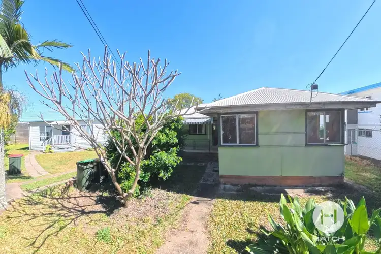 19 Clinton Street, Coopers Plains QLD 4108