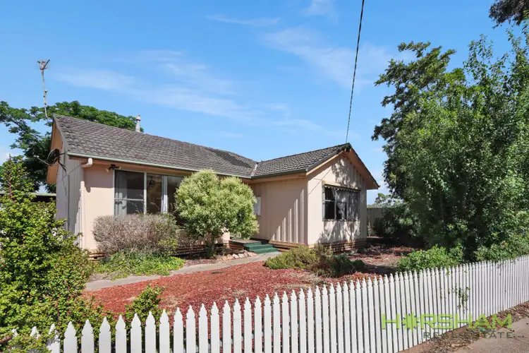 2 Bleakley Street, Horsham VIC 3400