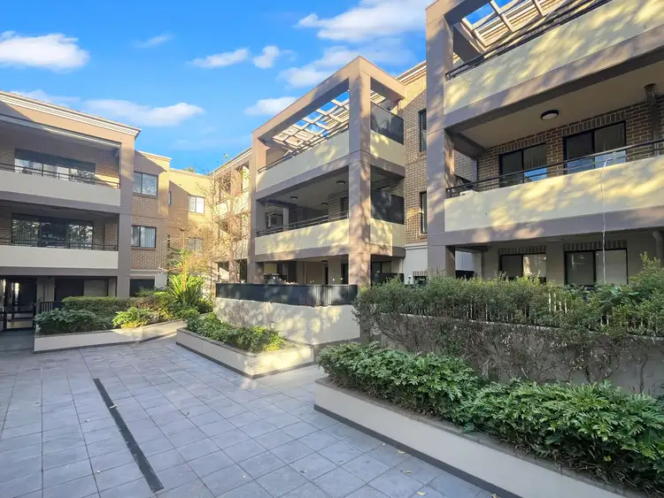 18/23-27 Lydbrook Street, Westmead NSW 2145