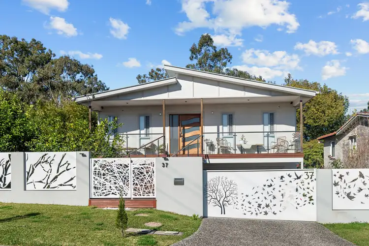 37 Kooringal Drive, Jindalee QLD 4074