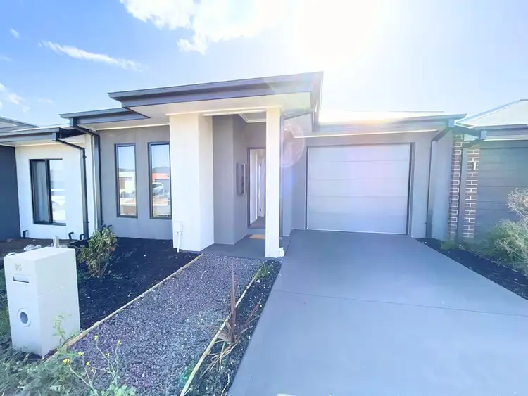 Main view of Homely house listing, 15 Oleander Circuit, Beveridge VIC 3753